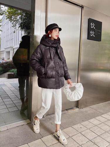 现货，羽绒服，女装羽绒服，爱美欧