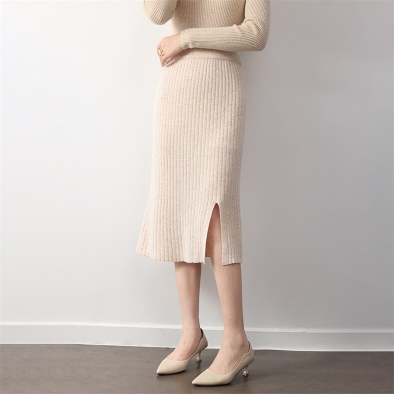 2025年秋季中腰百搭中长款抽条侧开叉裙，女装半身裙，举月羊绒