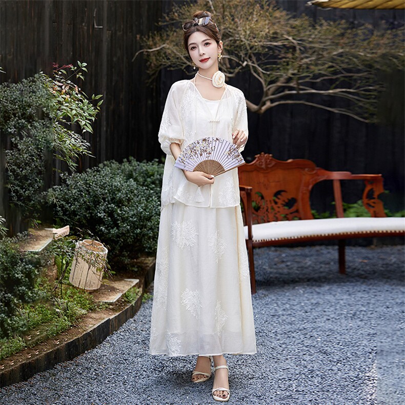 温柔橘粉色刺绣套装裙女2024夏季新款贵夫人盘扣上衣半身裙两件套,女装套装/套裙,尚娜萱