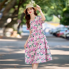 温柔风花卉印花纯棉连衣裙女2026夏薄款短袖气质收腰显瘦减龄裙子，女装连衣裙，倪叶myz