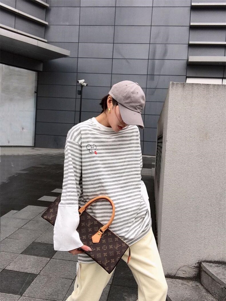2021年春季新品横条T，女装，尚映