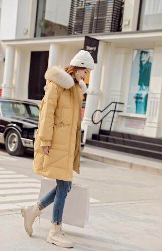 时尚羽绒服，女装羽绒服，变格
