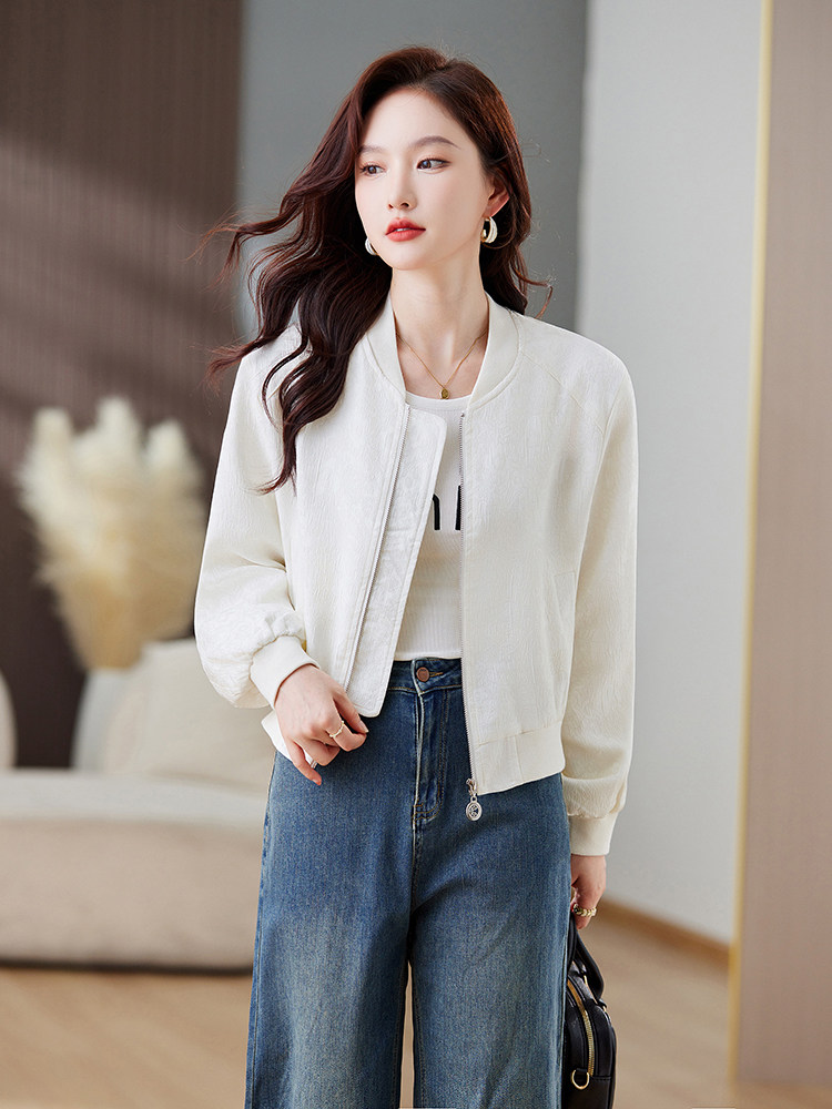 时尚百搭棒球服短外套女秋季新款显瘦小个子休闲上衣,女装短外套,美沁