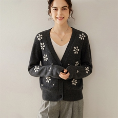 秋冬季新款舒适显瘦时尚百搭V领绣花开衫灰色羊绒，女装羊绒衫，绒知纯羊绒