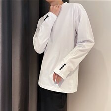白色