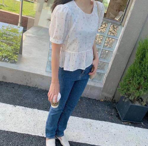 —郭郭家— 【夏款现货】韩式气质花色小衫，女装，郭郭家