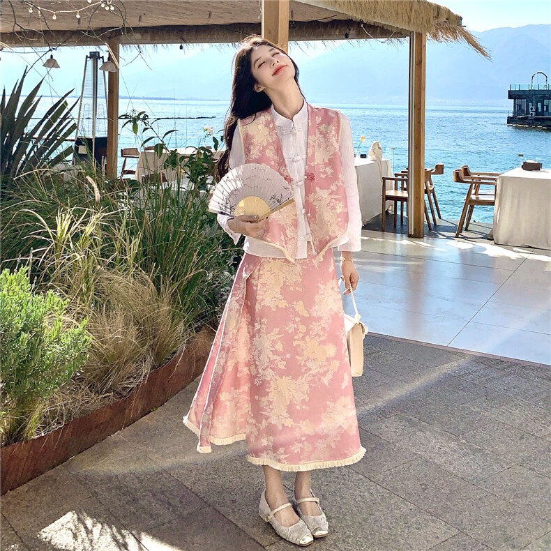 新款粉色新中式提花盘扣马甲三件套套装裙女2C282-213P215K348,女装套装/套裙,2C282