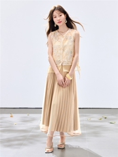 夏季新款现货！2026新中式重工洋气百搭款马甲+百褶半裙两件套女，女装套装/套裙，央宝儿