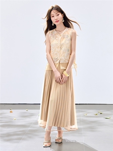 夏季新款现货！2026新中式重工洋气百搭款马甲+百褶半裙两件套女图片