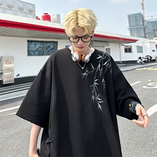 黑色