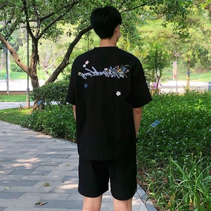 万针全刺绣工艺抖音得物高品质260克重磅纯棉双纱美式高街短袖T恤图片