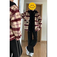 红色
