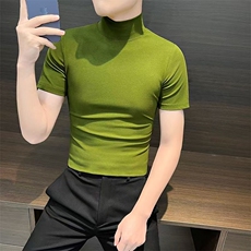翠绿色