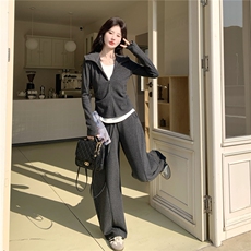 2026高级灰卫衣春秋季新款女装抽褶收腰连帽领假两件撞色修身上衣，女装套装/套裙，艾米莉亚