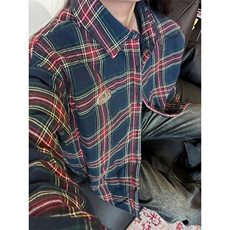 藏青色