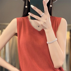 宽肩吊带背心女内搭夏季薄款宽松慵懒风遮副乳可外穿无袖上衣，女装T恤，思牵羊绒