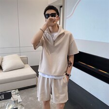卡其色