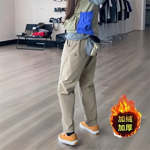 藏蓝色校服软壳小脚锥形冲锋裤男款山系户外加绒登山三防显瘦裤子图片
