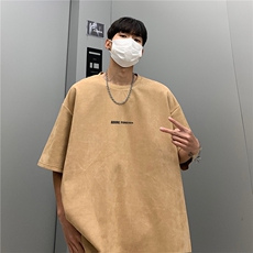 卡其色