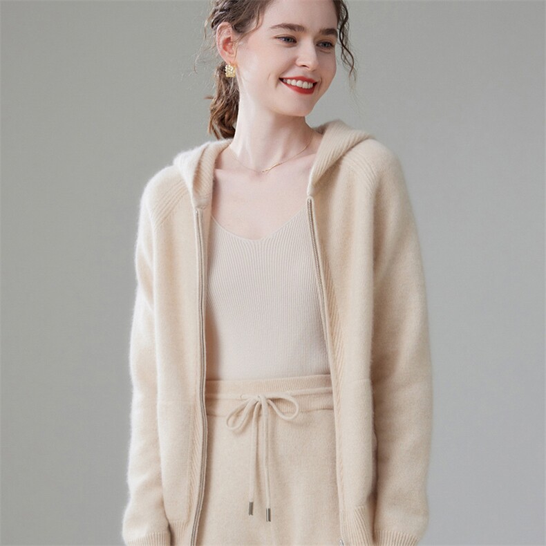 2025年秋季新款拉链针织羊绒连帽衫时尚休闲通勤百搭，女装羊绒衫，珍丝贝尔