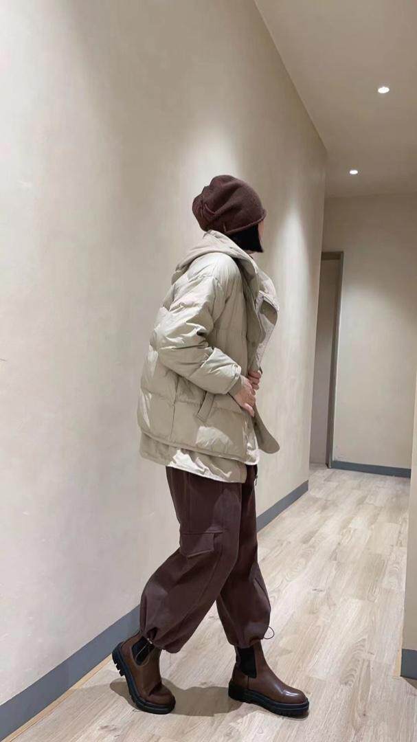 冬季新款羽绒服，女装羽绒服，初唯