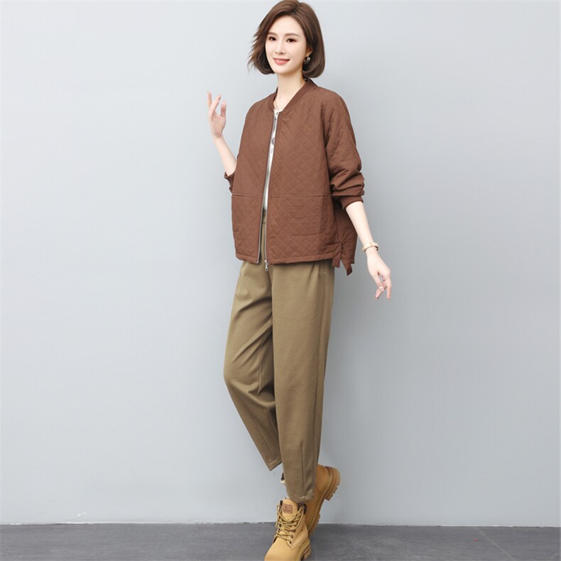 妈妈外套绿色卫衣小衫2025春秋新款中年女士时尚休闲薄款夹克上衣,女装套装/套裙,璐依舞