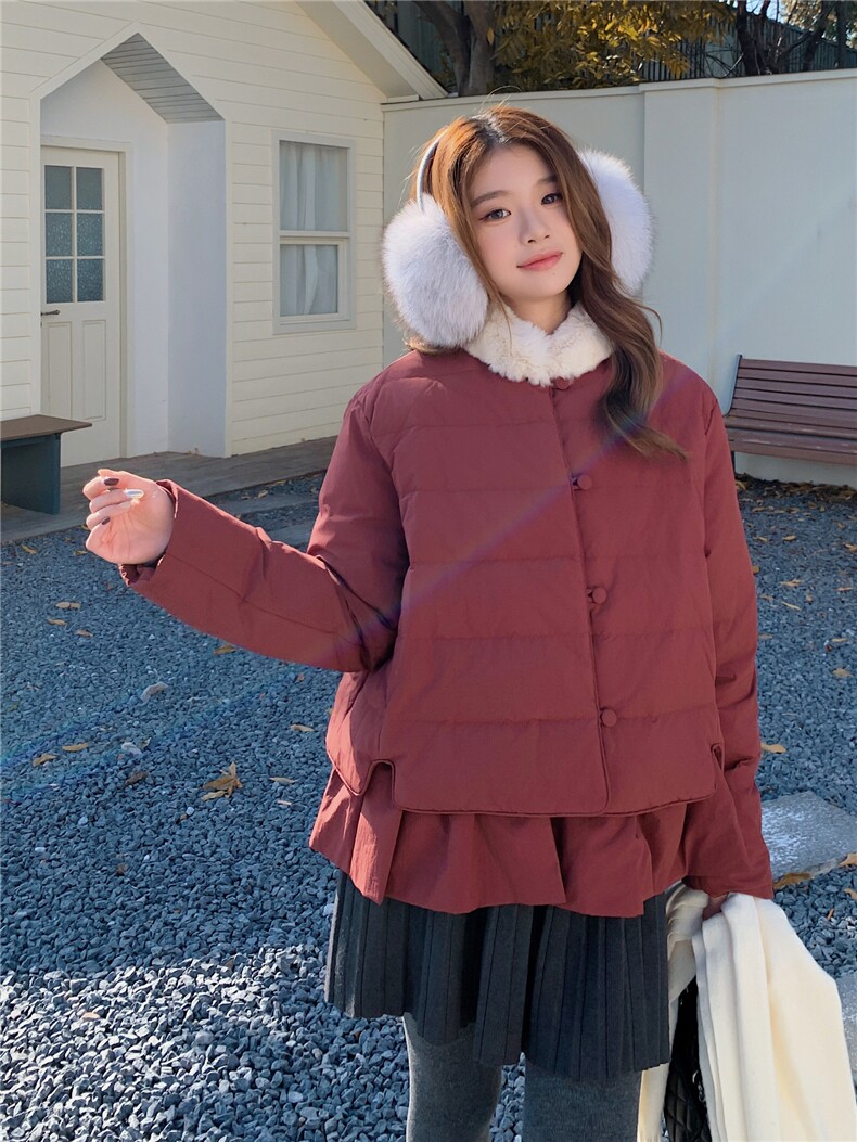 韩版短款羽绒服女2025冬季新款今年流行毛领收腰保暖外套酒红色,女装羽绒服,艾米莉亚