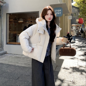 现货新款东大门加厚保暖羽绒服百搭连帽面包服女装外套女图片
