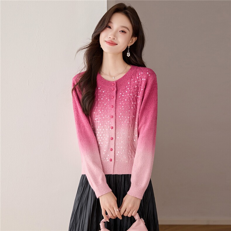 2025年秋季新款小香风渐变色针织开衫高级感亮闪闪chic韩系上衣，女装羊毛衫，艾米