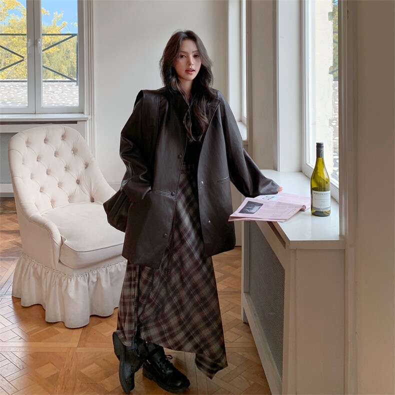 复古设计感气质咖色皮衣外套女春秋季2025新款中长款PU夹克机车服,女装皮衣,2C112