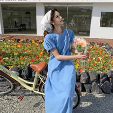 甜美丝巾蓝色泡泡袖连衣裙女夏2025新款爆款氛围感长裙小众不撞款，女装连衣裙，2C057