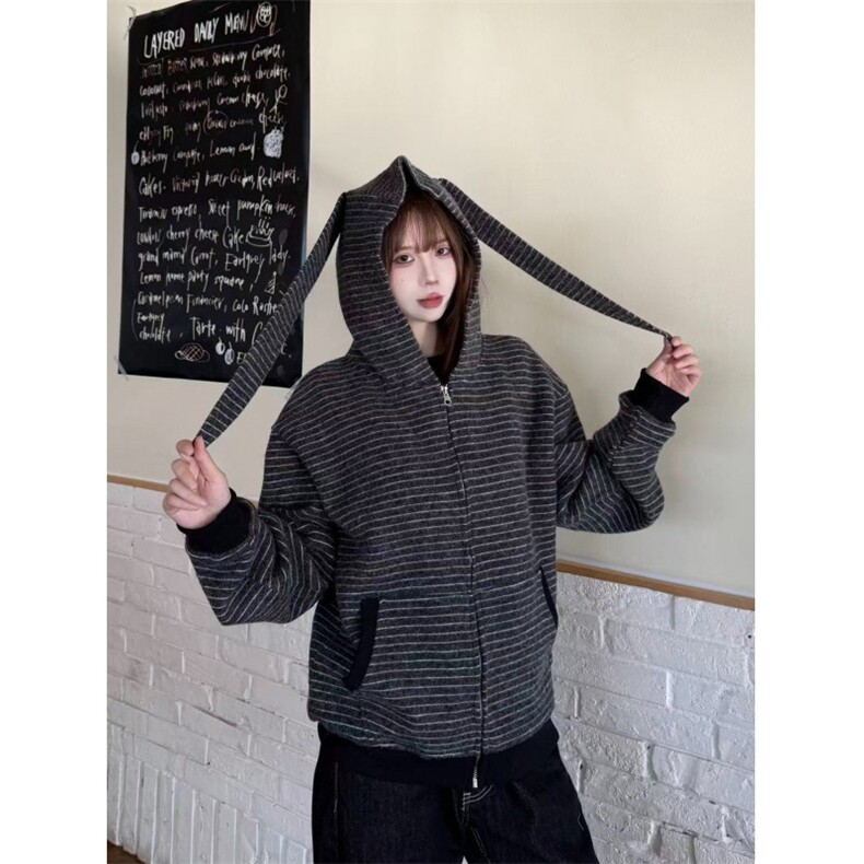 网图复合面料兔耳朵开上卫衣外套W1594/特P60,女装短外套,电商B350