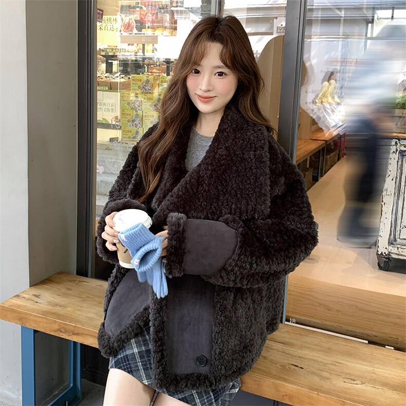 2025冬装新款皮毛一体休闲外套2B082-2252-p210k315,女装短外套,2B082