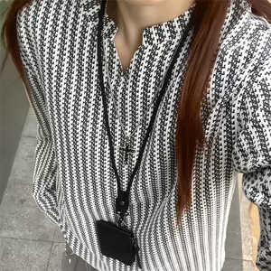 美式高街千鸟格子长袖T恤男女亨利V领英伦雅痞休闲宽松长袖打底衫图片