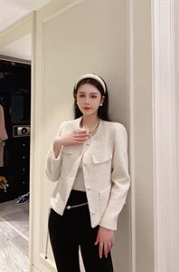 2022春款小香风外套图片