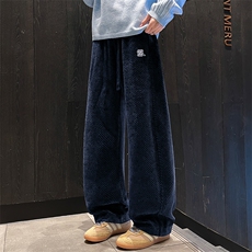 藏青色
