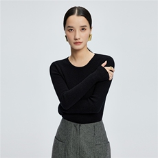 2025舒适百搭简约秋冬新款圆领长袖针织打底衫，女装羊绒衫，玛卡隆羊绒