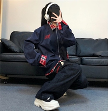 藏蓝色