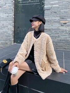 现货皮毛一体图片