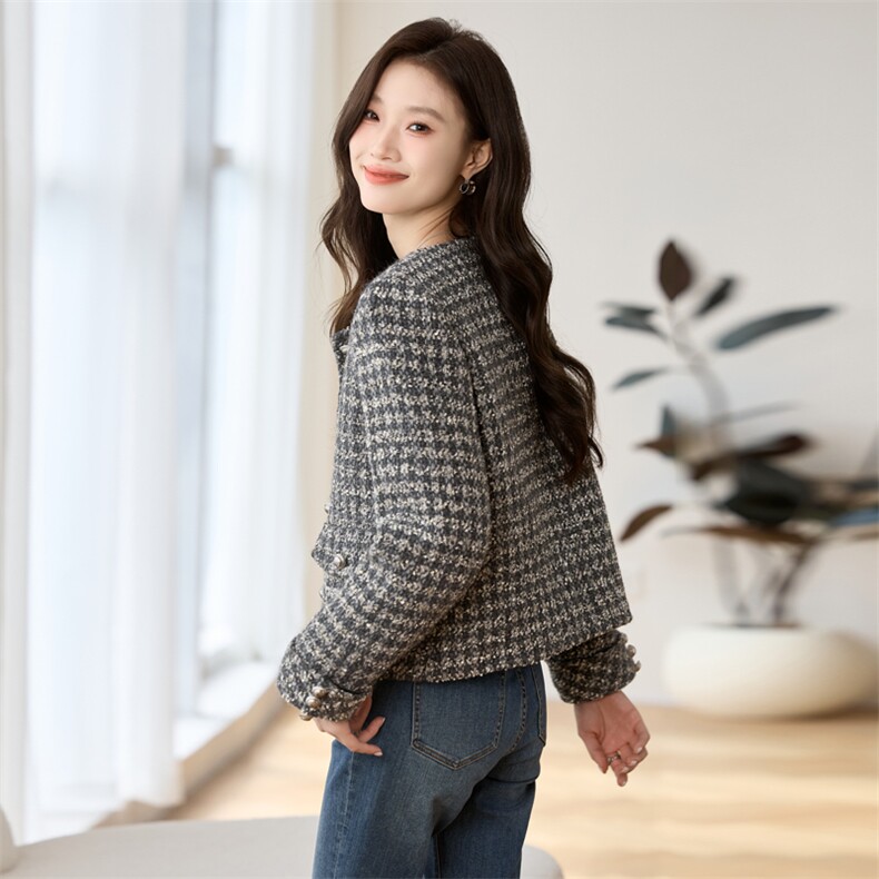 高级感超好看黑色短款小香风外套女春秋2025新款超火独特漂亮上衣,女装短外套,辉之琳