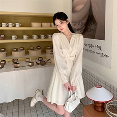 春款法式浪漫扭结设计显瘦连衣裙2C122-111-P120-K178，女装连衣裙，2C122