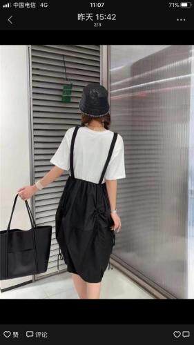 夏季新款套褲套裙连衣裙，女装连衣裙，六语意法店