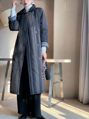 秋冬竖纹个性羽绒服，女装羽绒服，Q.P