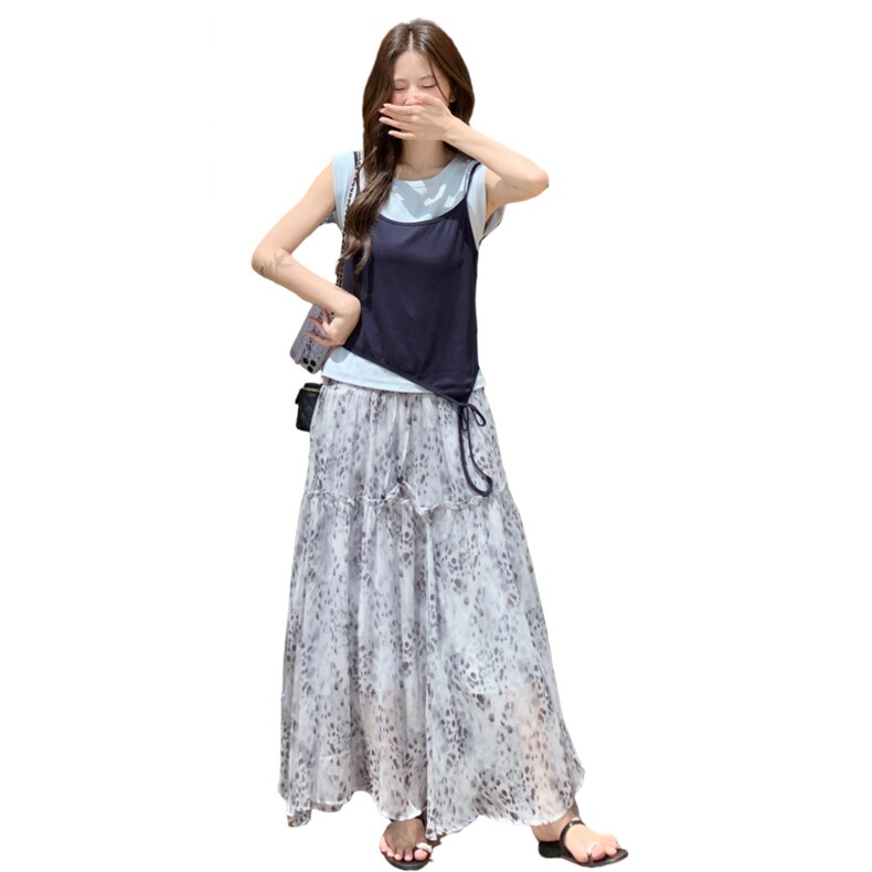 韩系穿搭一整套女2025夏季新款设计感小众吊带T恤半身裙三件套装,女装连衣裙,2C166