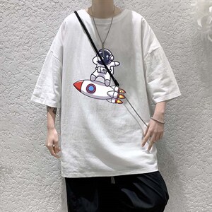 YT26158-P30 亚短袖t恤男大码五分袖男宽松七分袖 港风模特图片