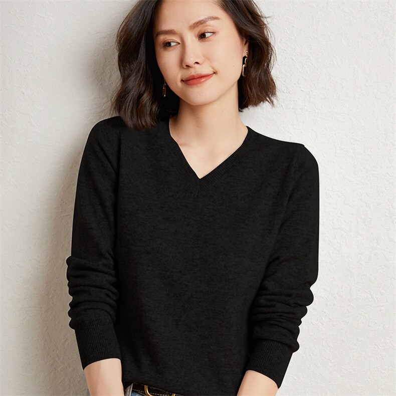 V领35%羊绒衫女2024秋冬新款低领大码宽松内搭打底针织衫纯色百搭,女装羊绒衫,缇曼羊绒