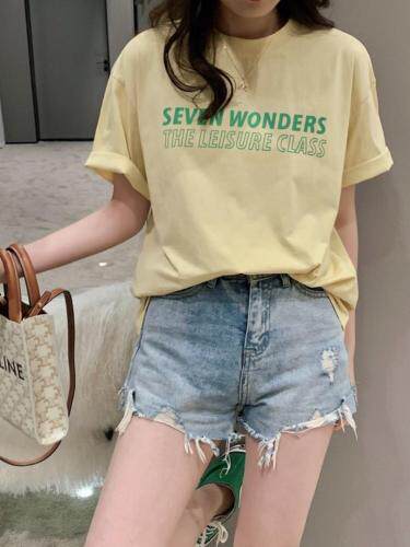 字母T，女装，暖色气流