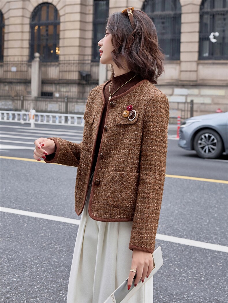 小香风外套女2025秋冬新款独特漂亮超好看韩系短款棕色羊毛呢夹克,女装短外套,依路服饰