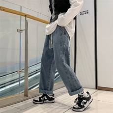 蓝色