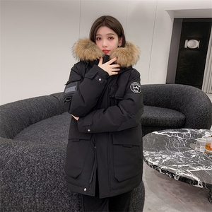 主推情侣装中长款貉子毛领羽绒服男女青年学生加厚羽绒服大衣